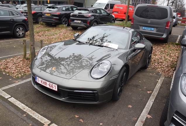 Porsche 992 Carrera 4S