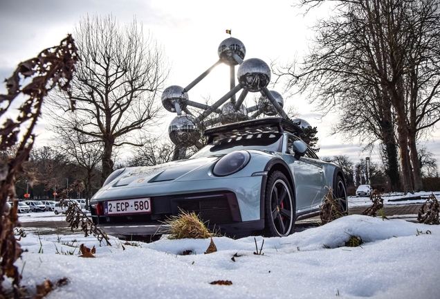 Porsche 992 Dakar