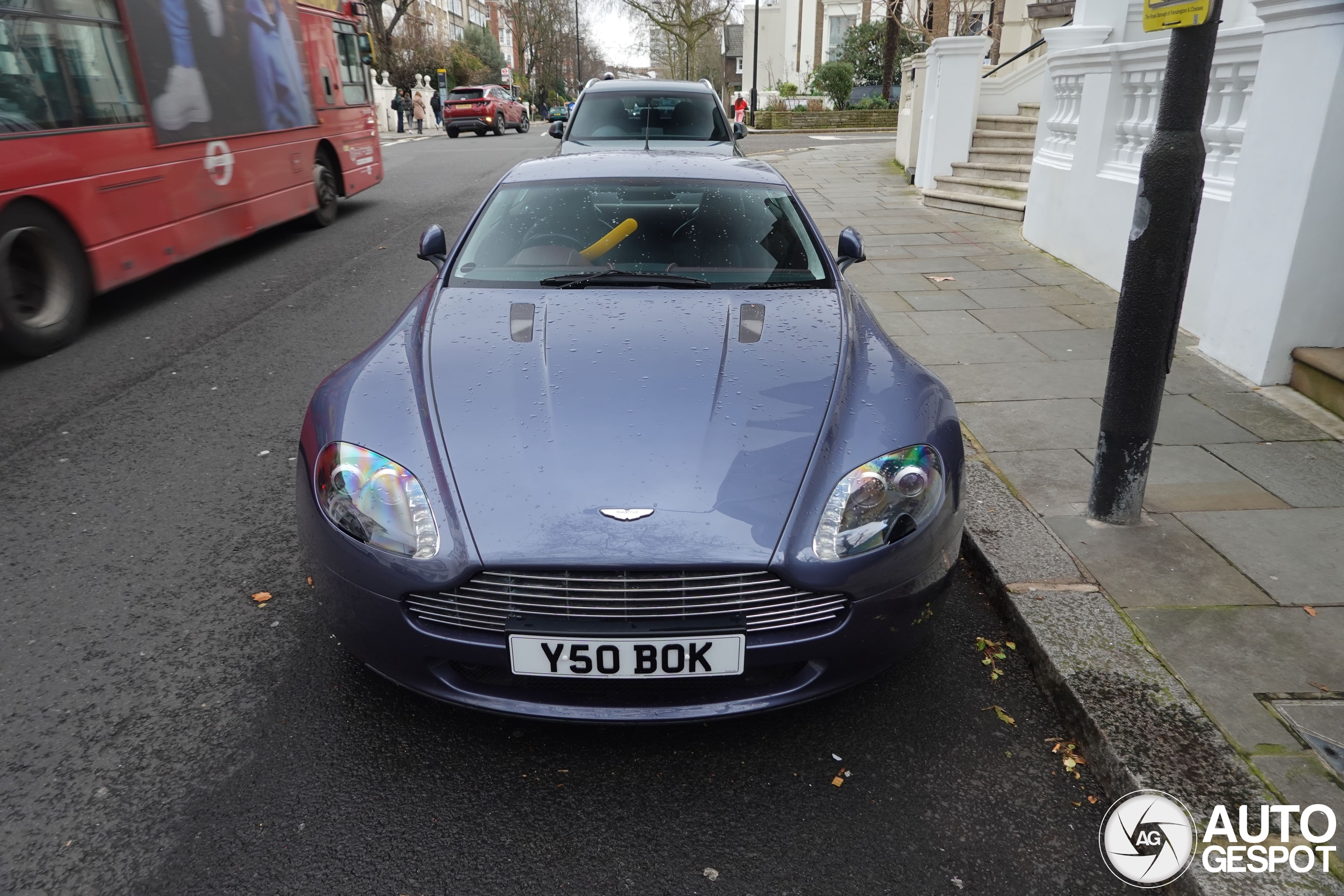 Aston Martin V8 Vantage