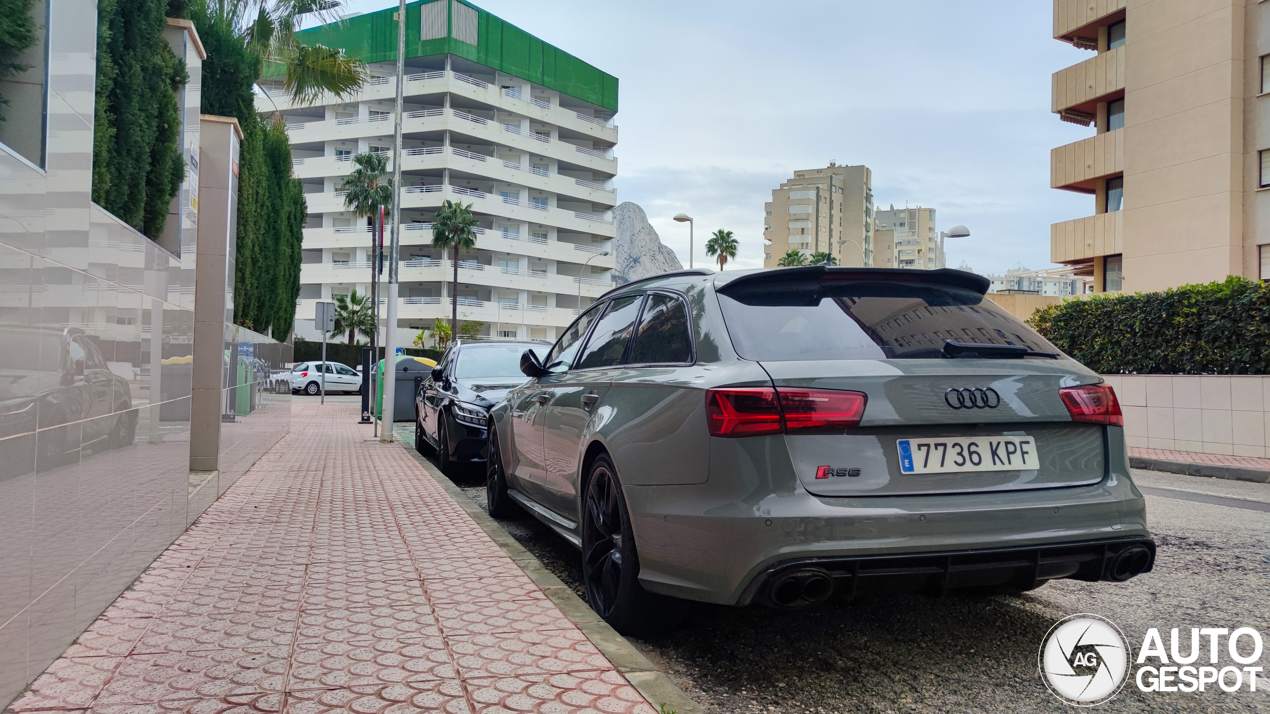 Audi RS6 Avant C7 2015