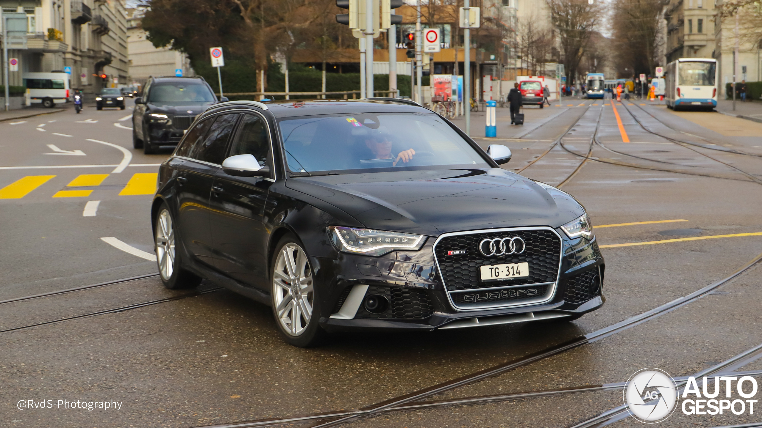 Audi RS6 Avant C7