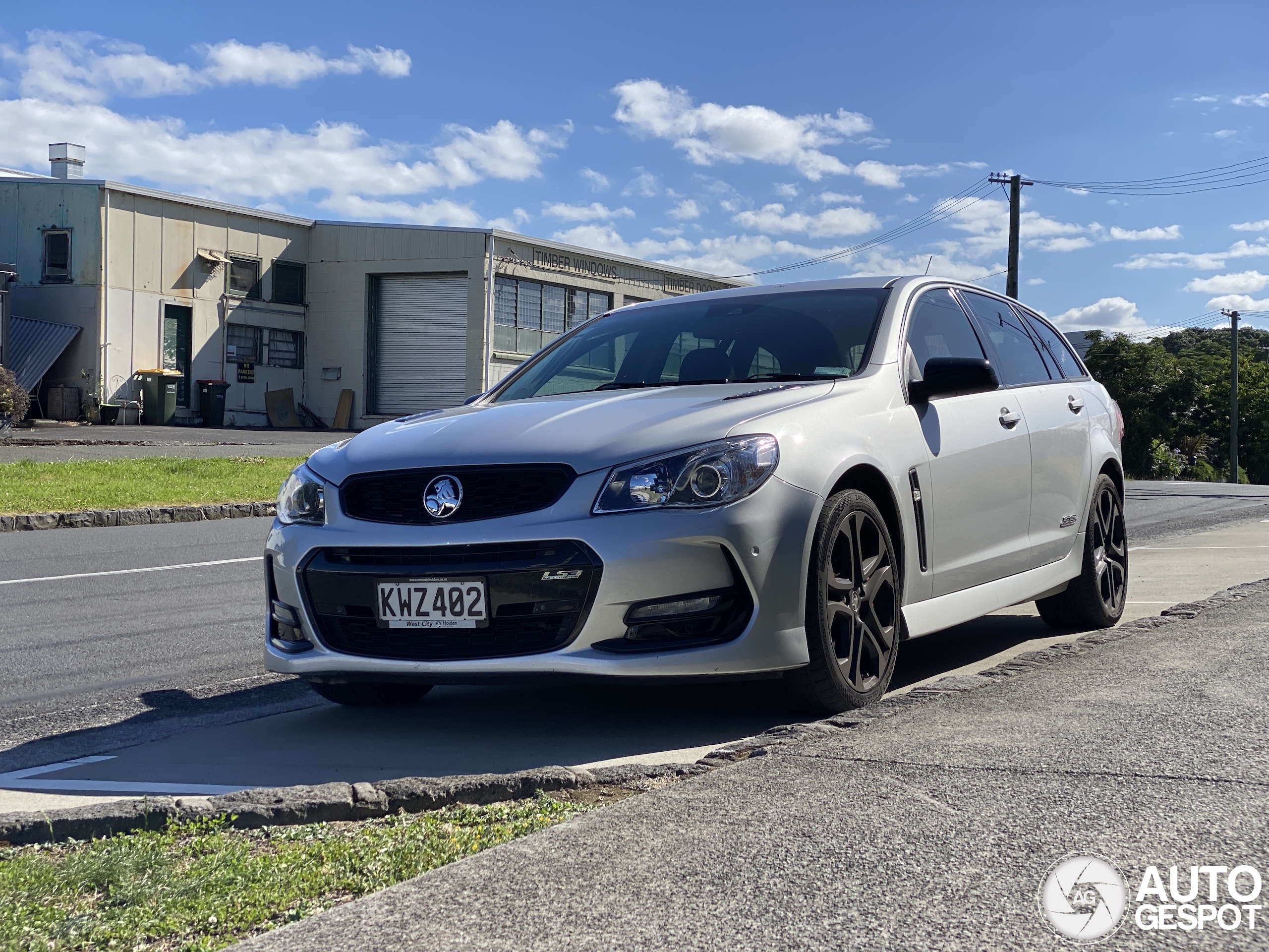 Holden VF Series II Commodore SS V Sportwagon