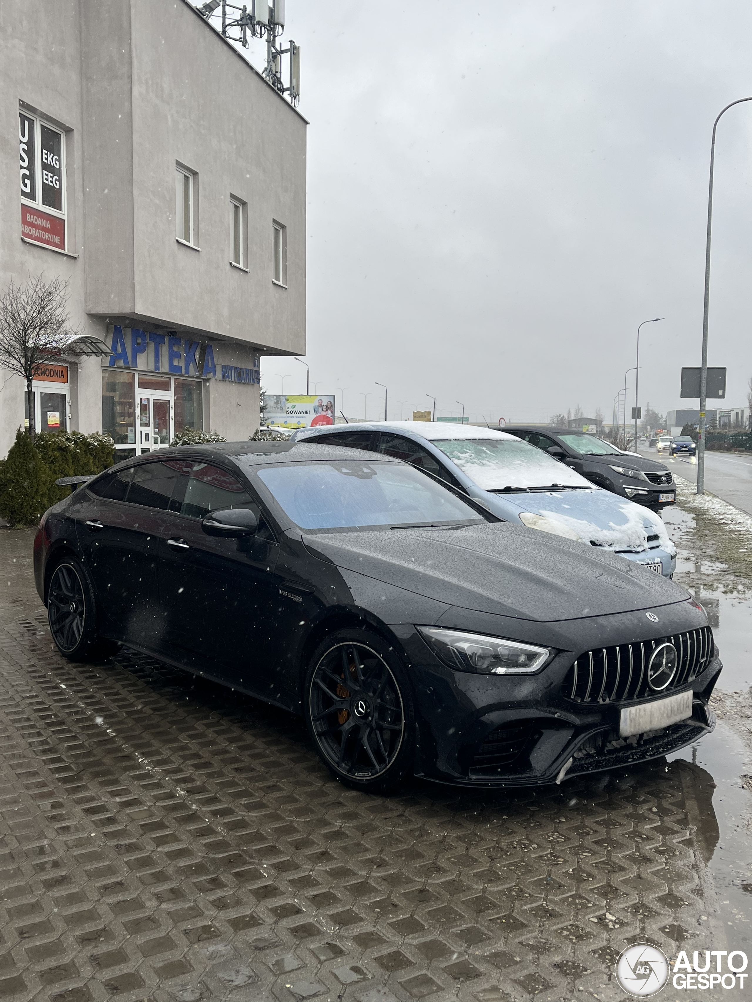 Mercedes-AMG GT 63 S X290