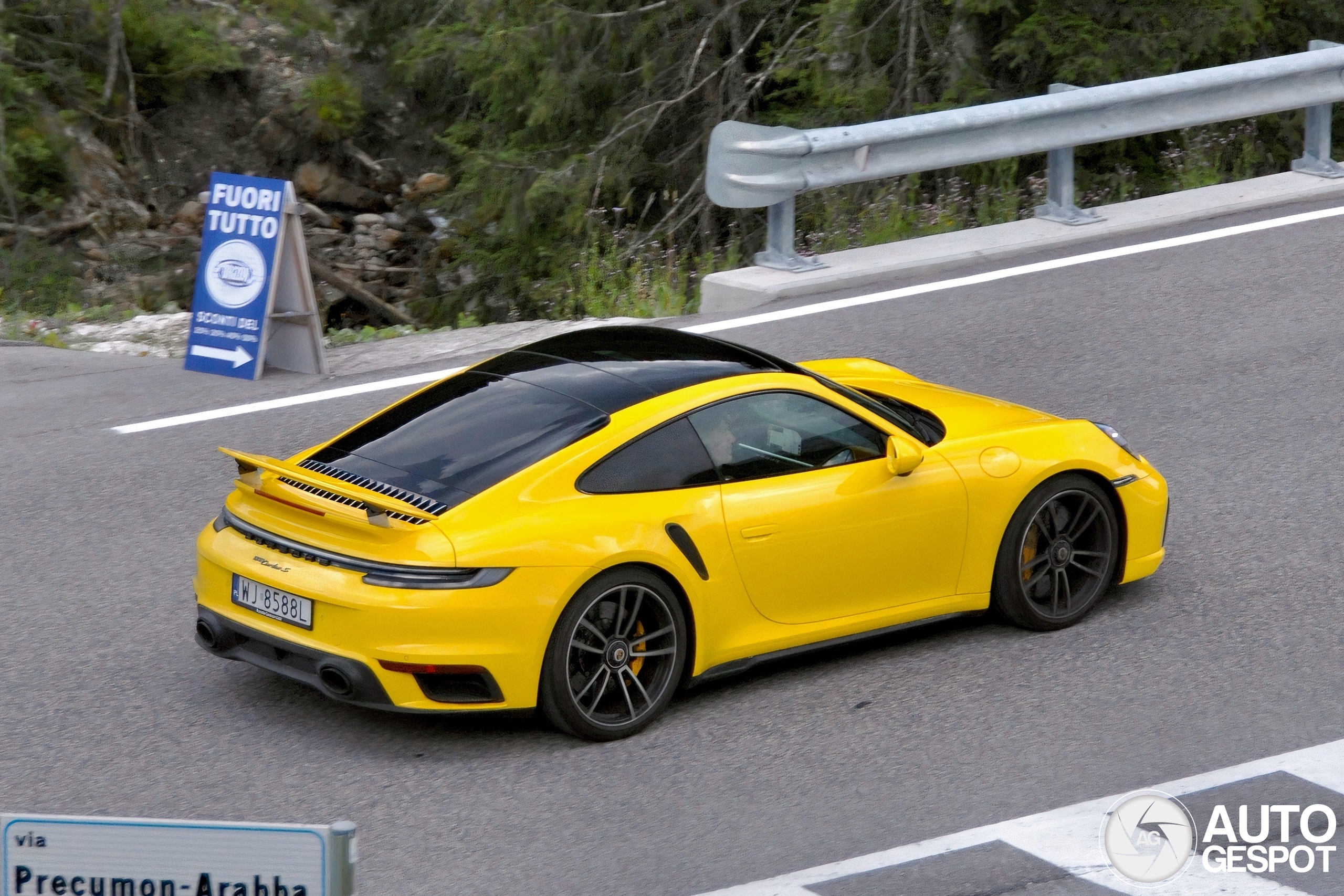 Porsche 992 Turbo S