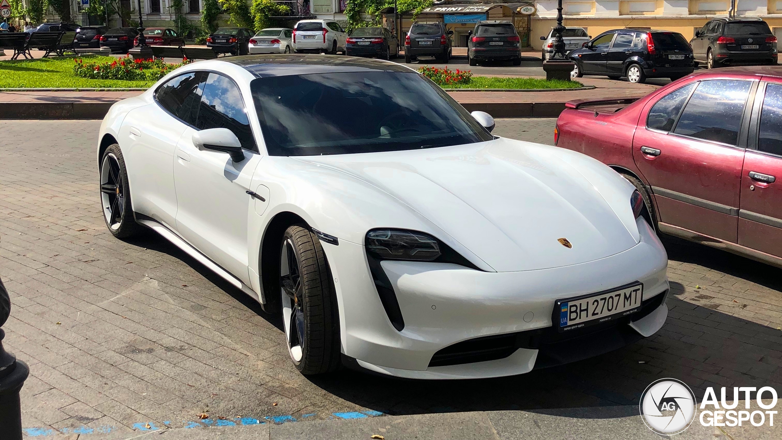 Porsche Taycan Turbo