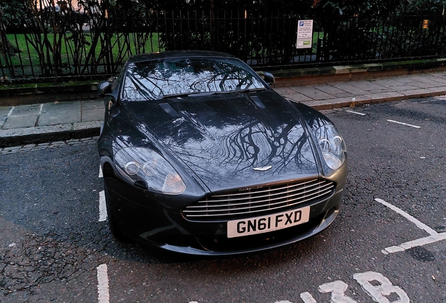 Aston Martin DB9 2010