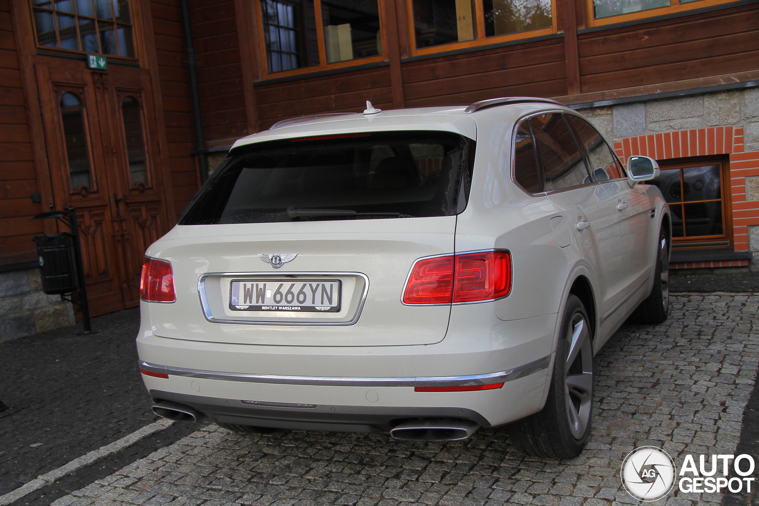 Bentley Bentayga