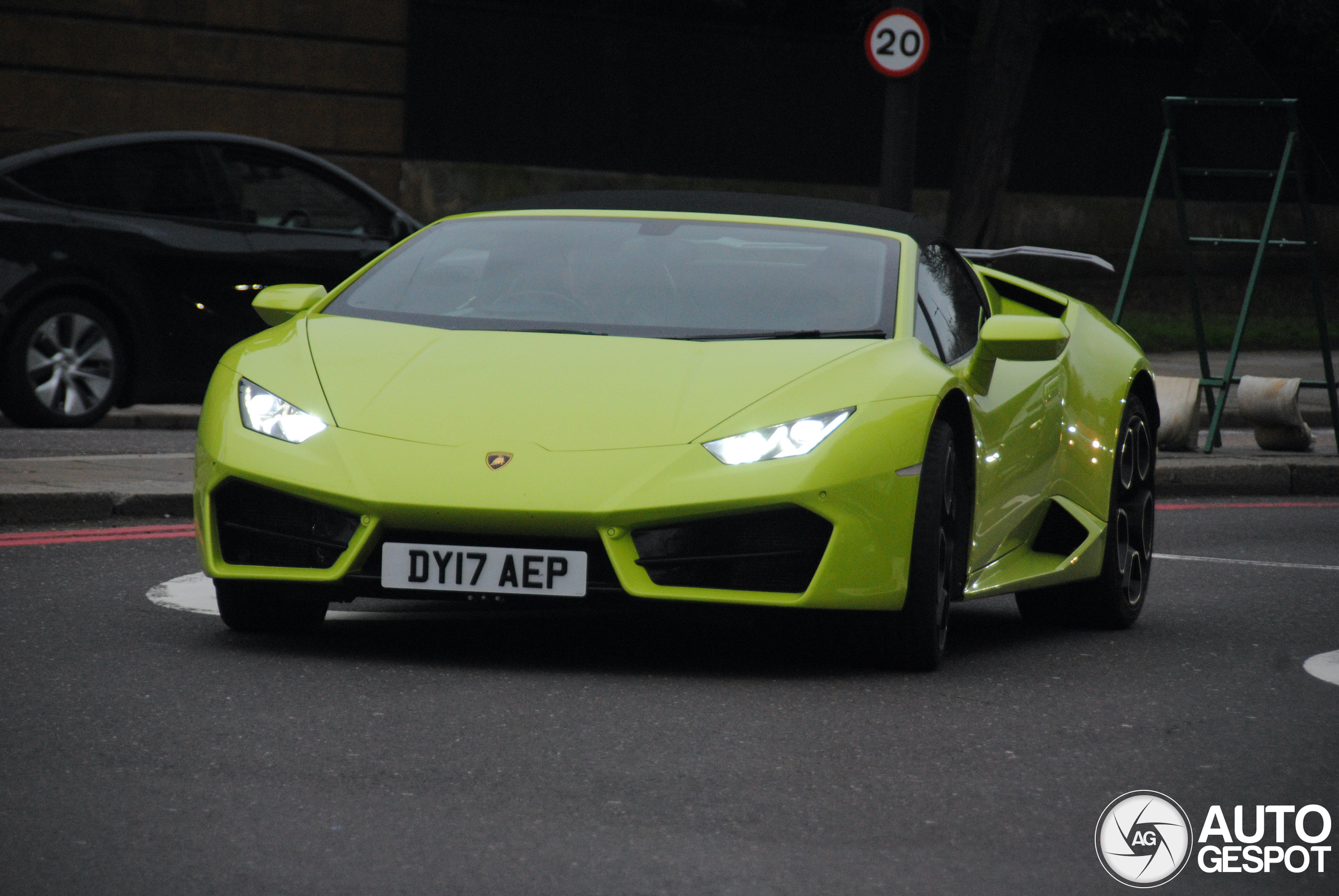 Lamborghini Huracán LP580-2 Spyder