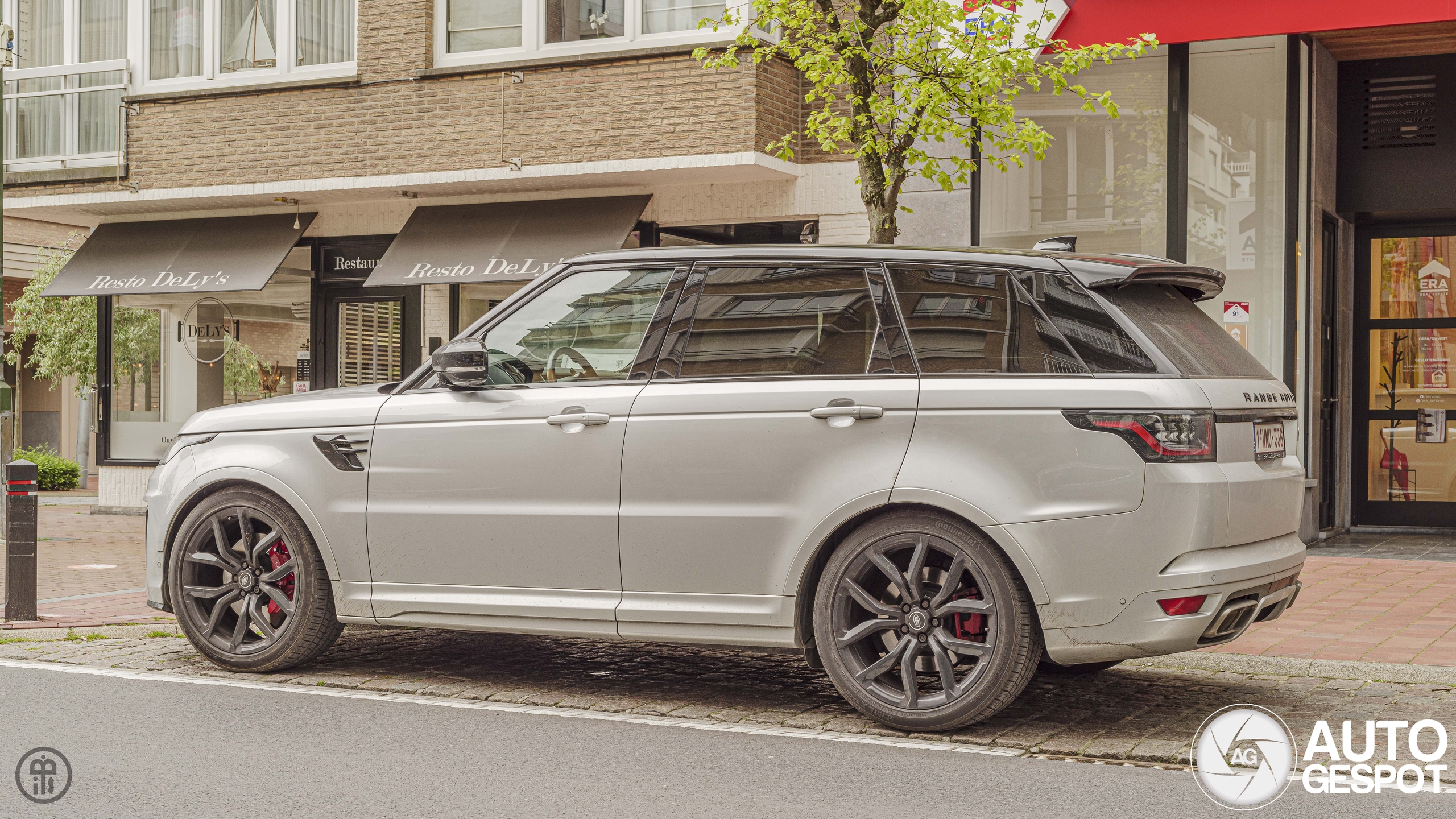 Land Rover Range Rover Sport SVR 2018