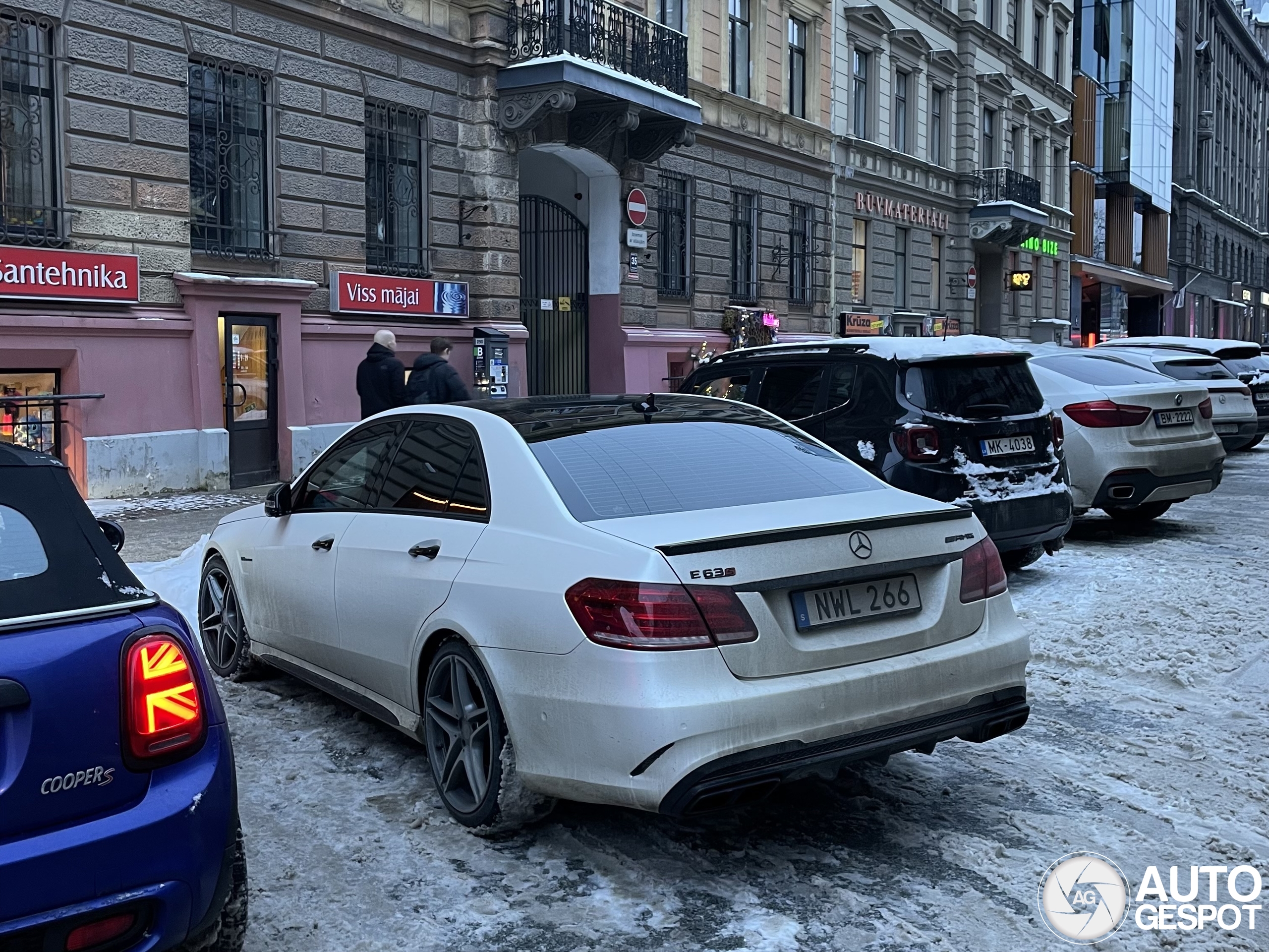 Mercedes-Benz E 63 AMG S W212