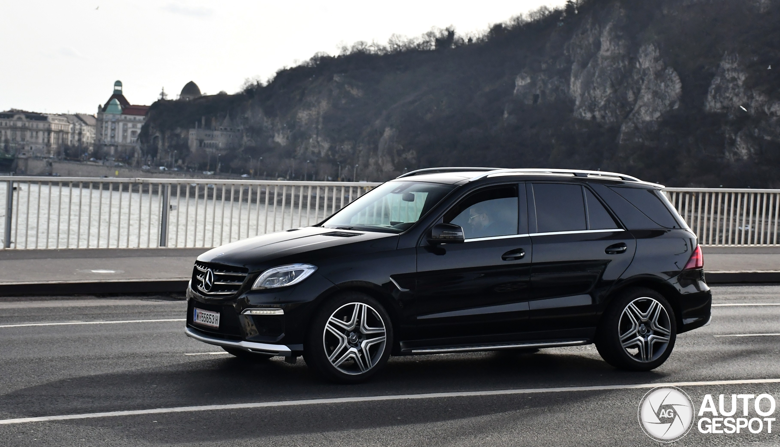 Mercedes-Benz ML 63 AMG W166