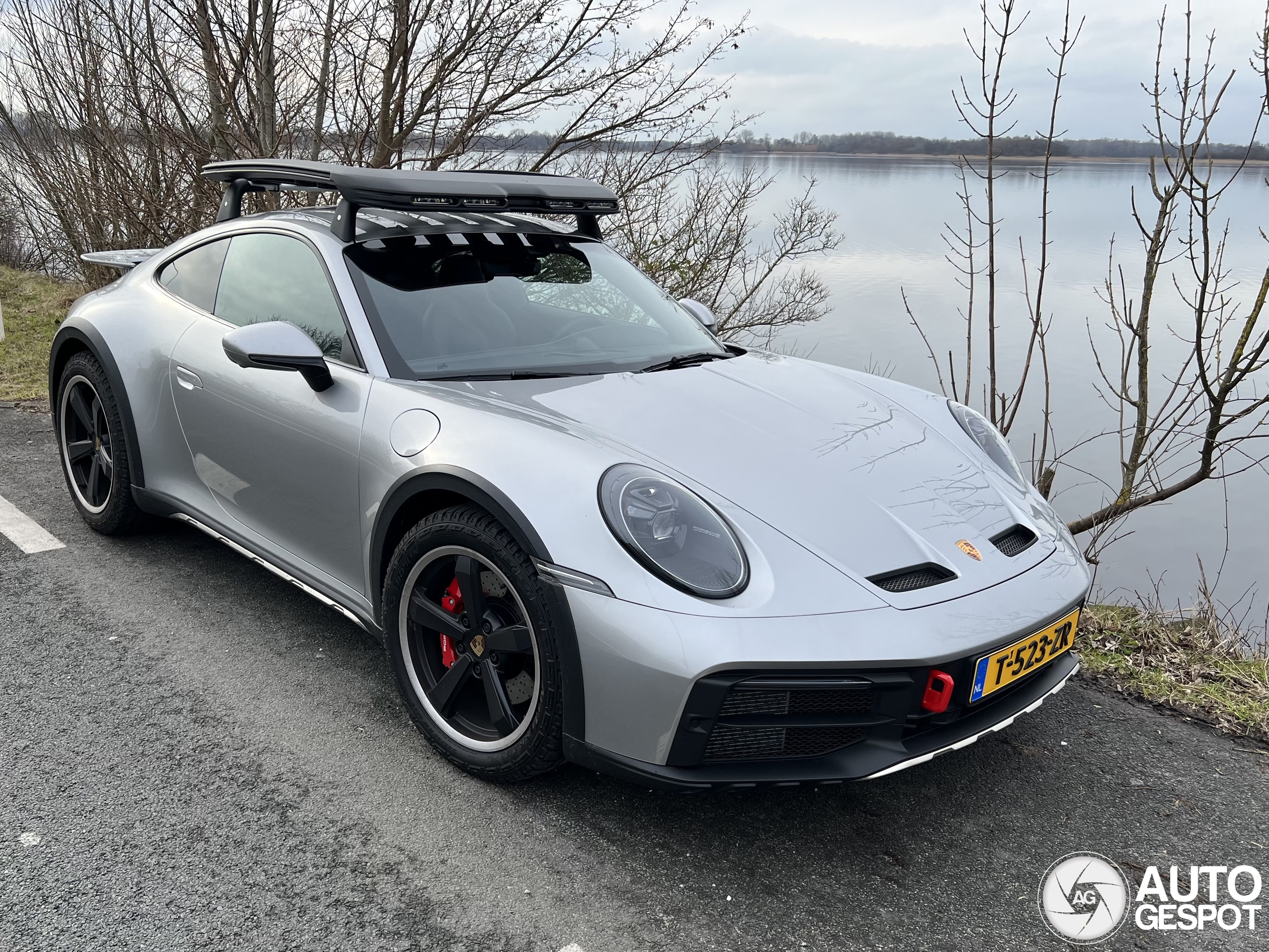 Porsche 992 Dakar