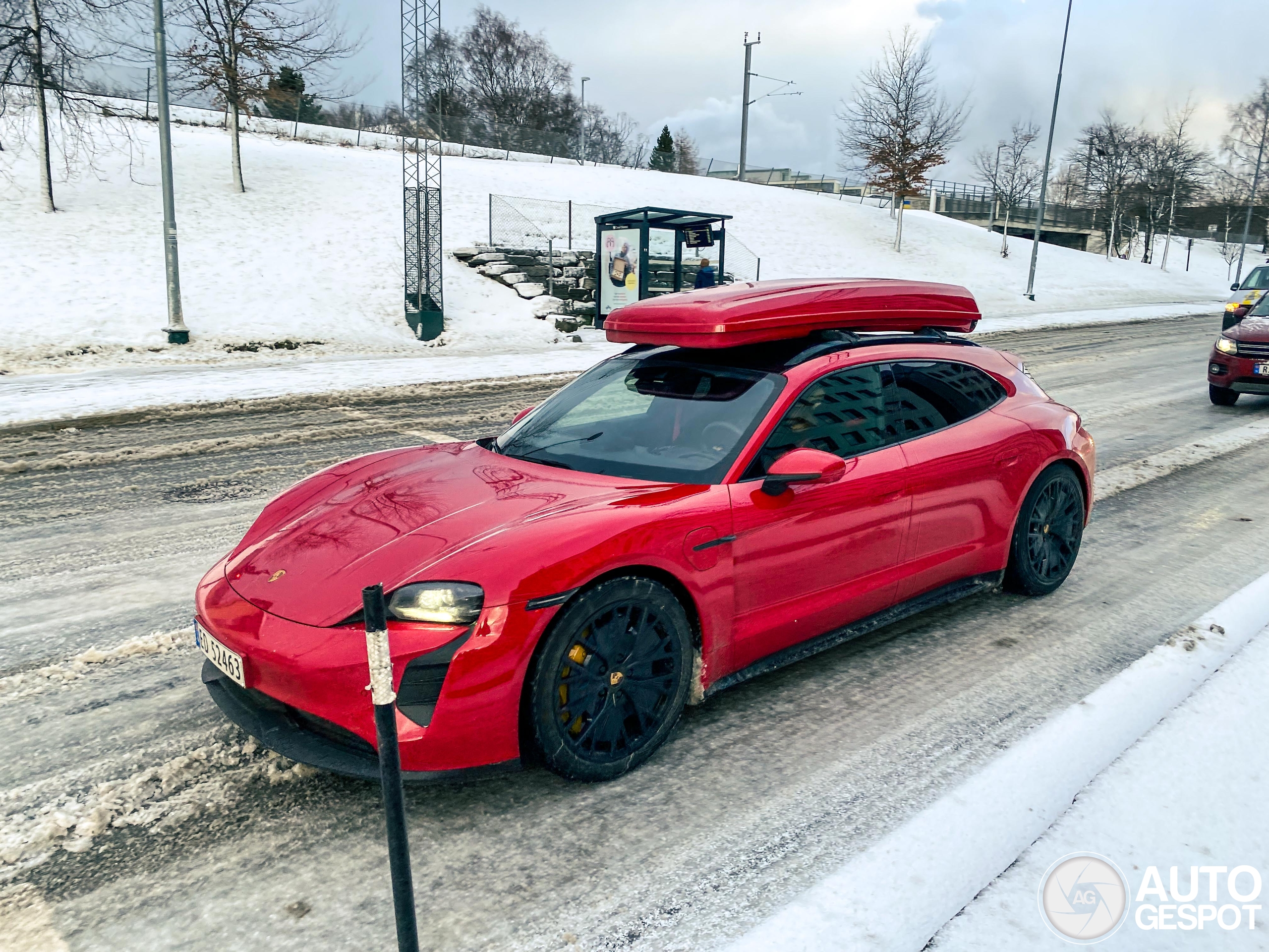 Porsche Taycan GTS Sport Turismo