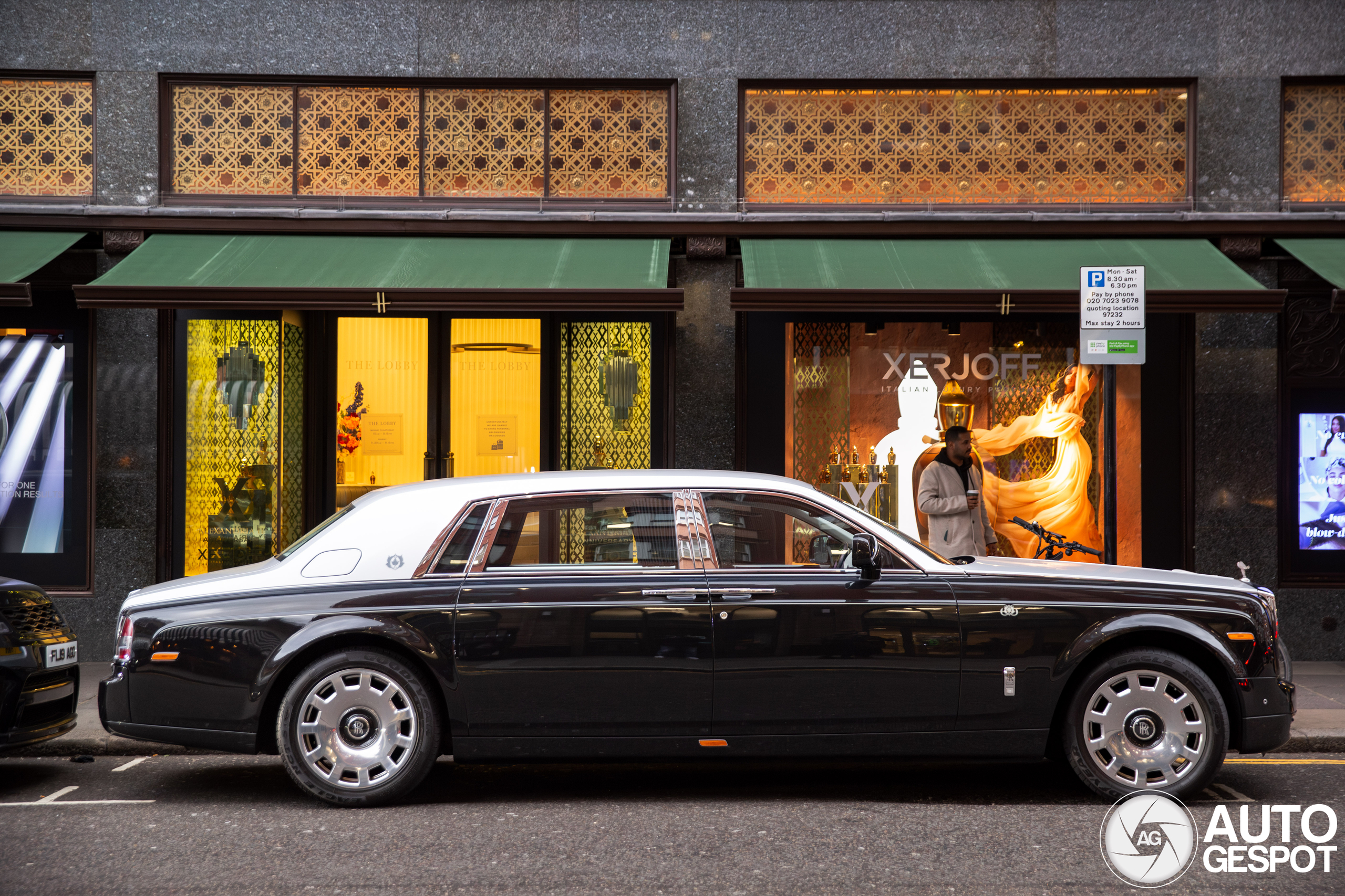 Rolls-Royce Phantom EWB Series II Zahra