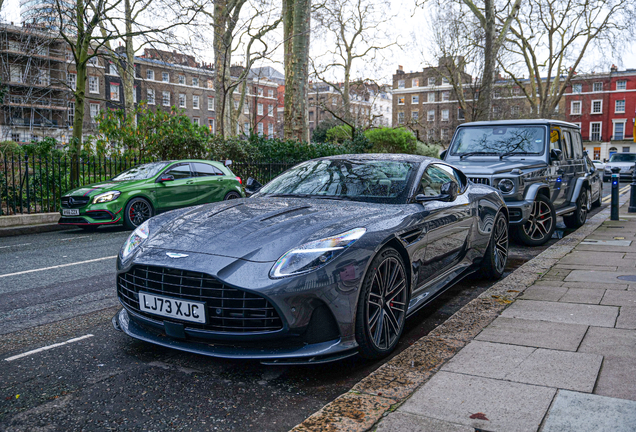 Aston Martin DB12