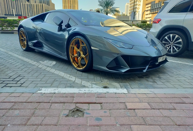 Lamborghini Huracán LP640-4 EVO