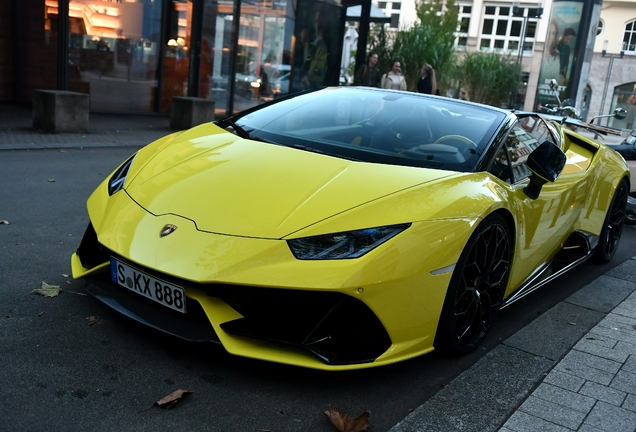 Lamborghini Huracán LP640-4 EVO Spyder Novitec Torado