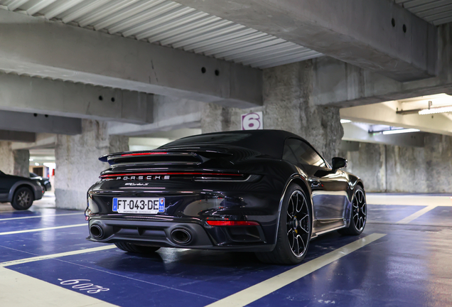 Porsche 992 Turbo S Cabriolet