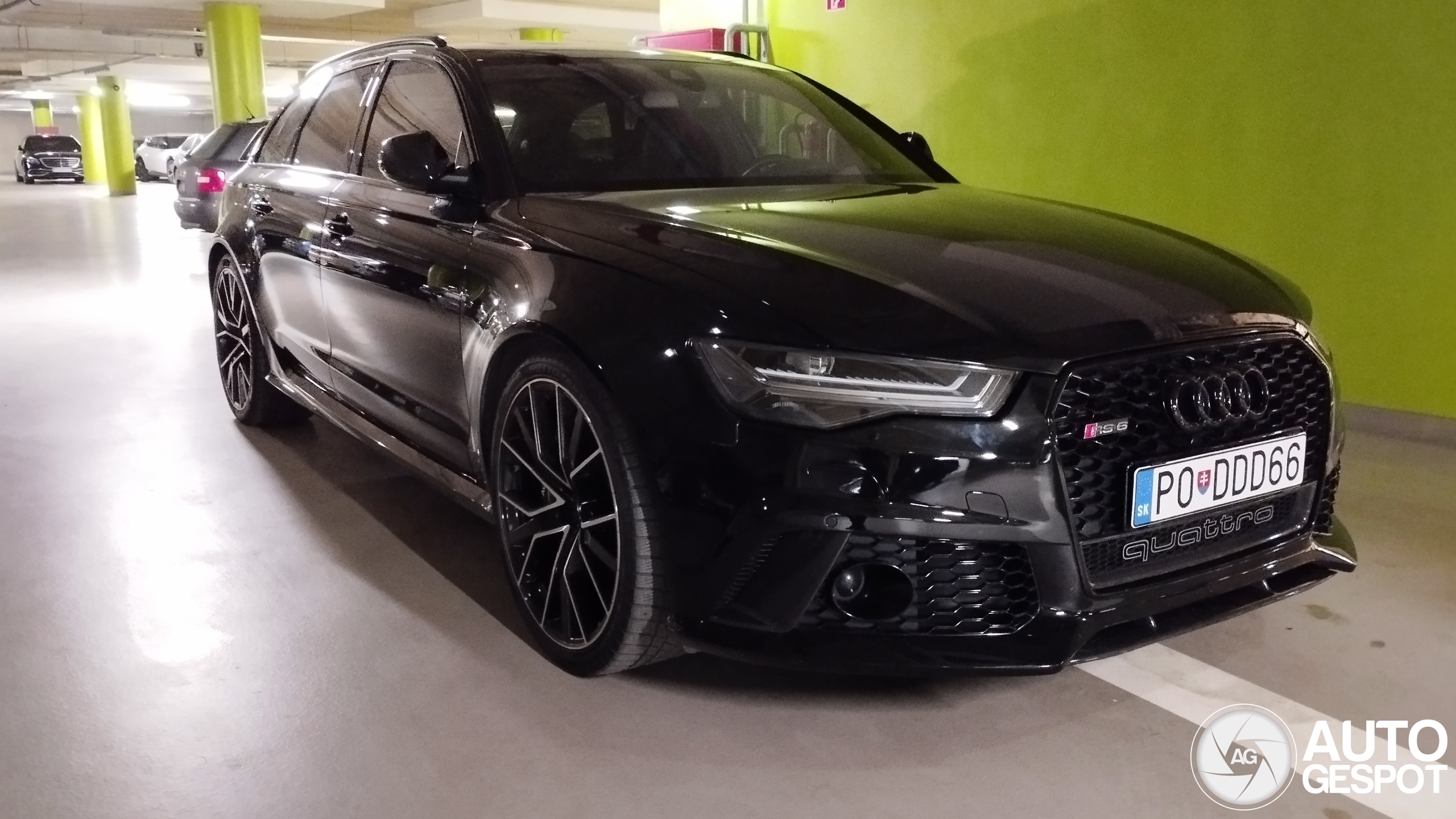 Audi RS6 Avant C7 2015