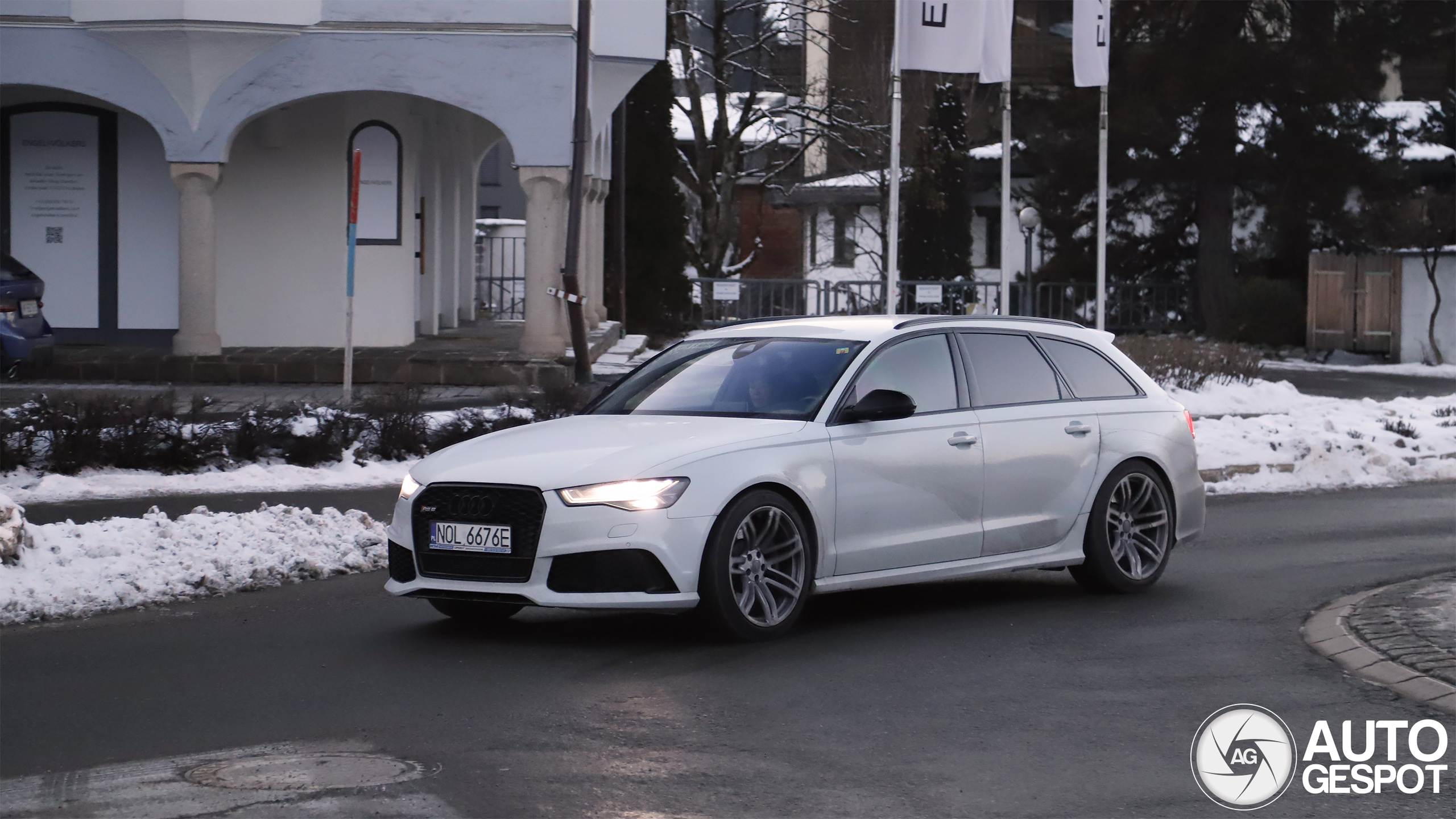 Audi RS6 Avant C7 2015