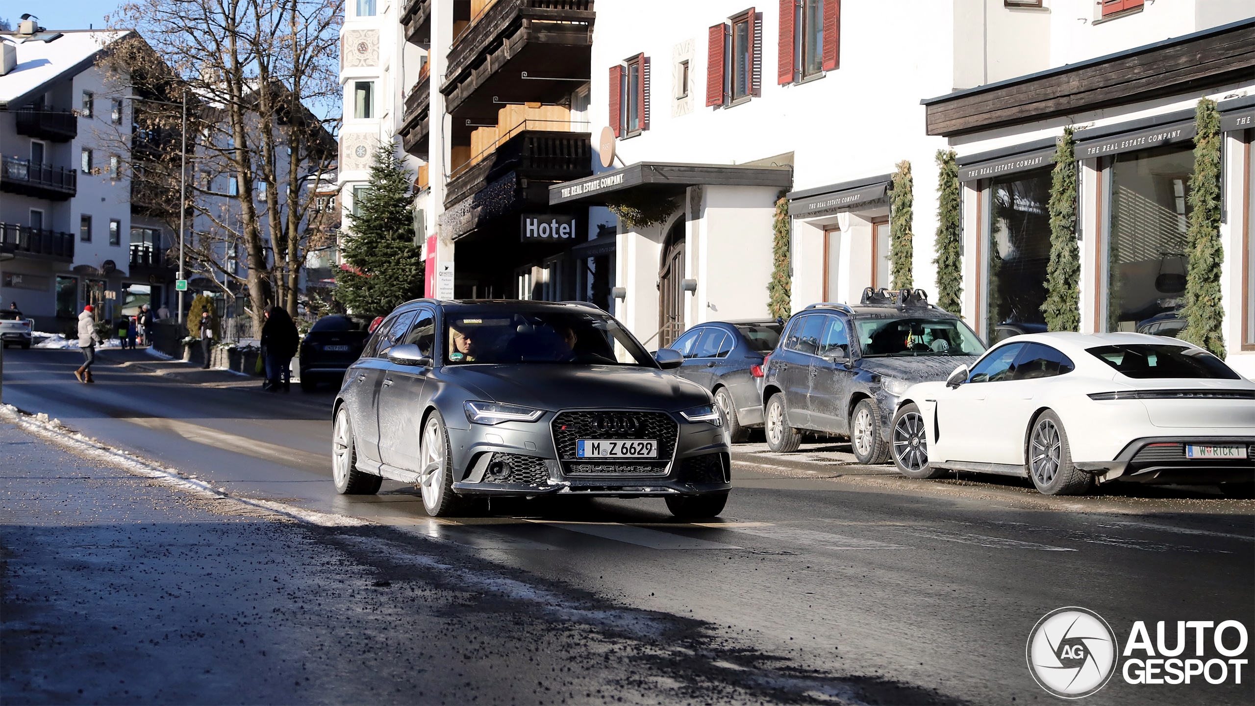 Audi RS6 Avant C7 2015