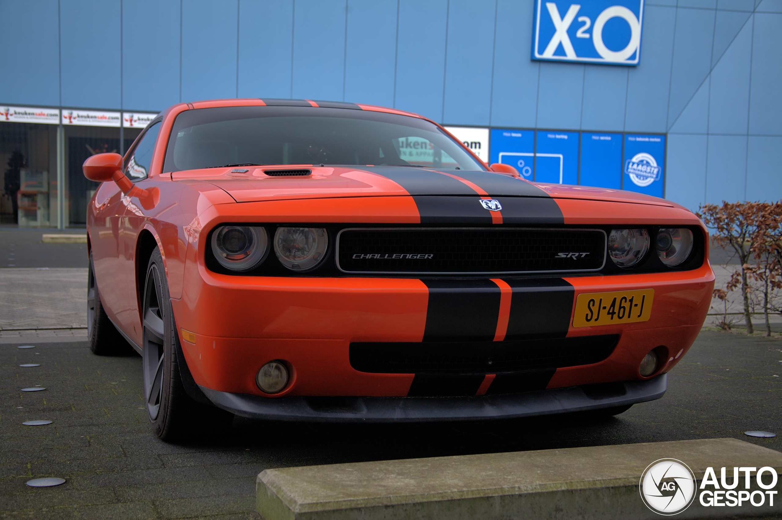 Dodge Challenger SRT-8