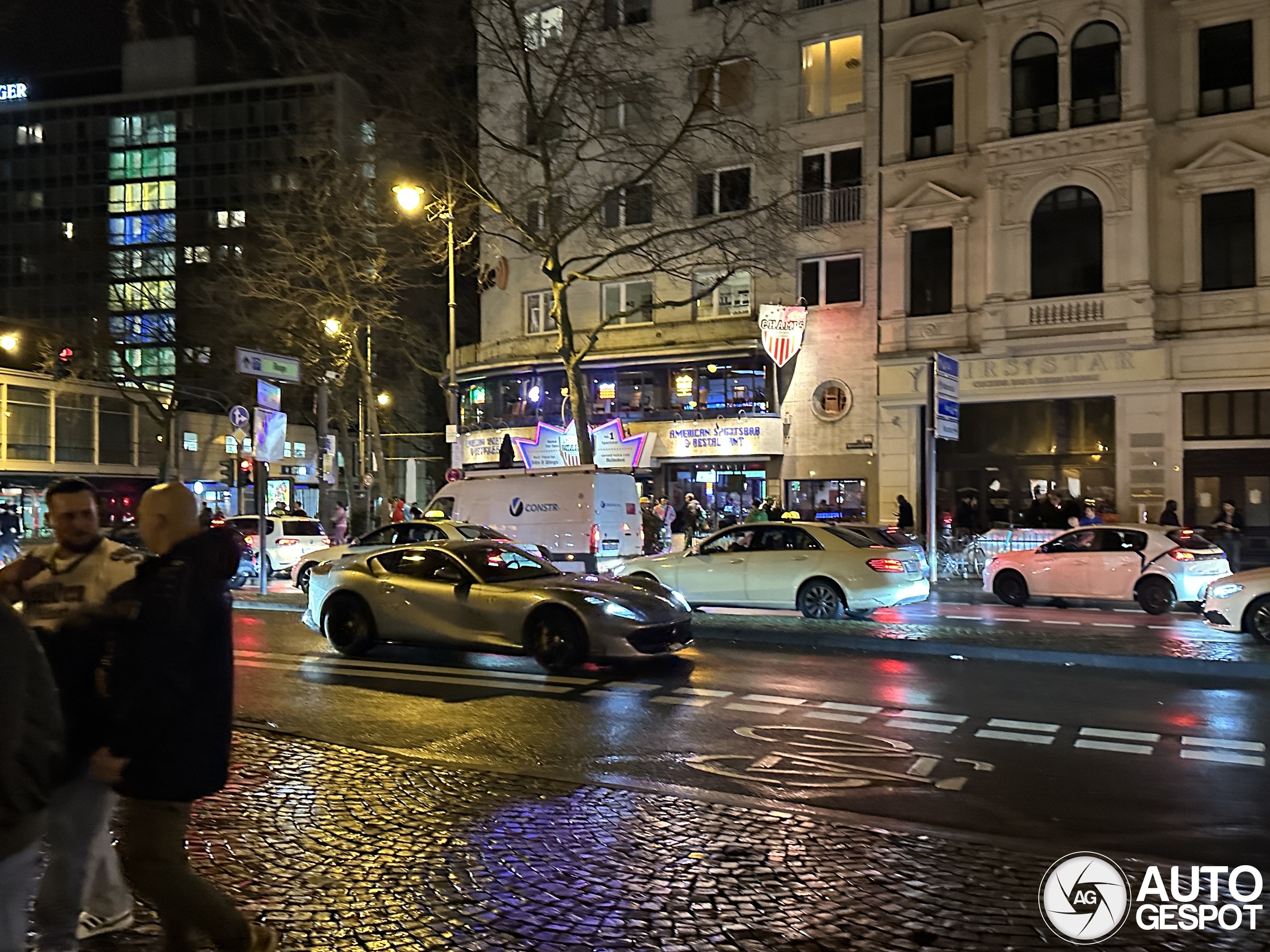 Ferrari 812 Superfast