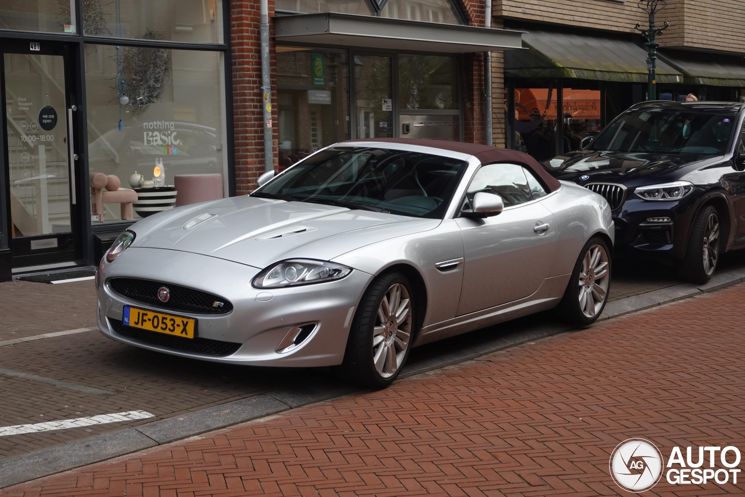 Jaguar XKR Convertible 2012