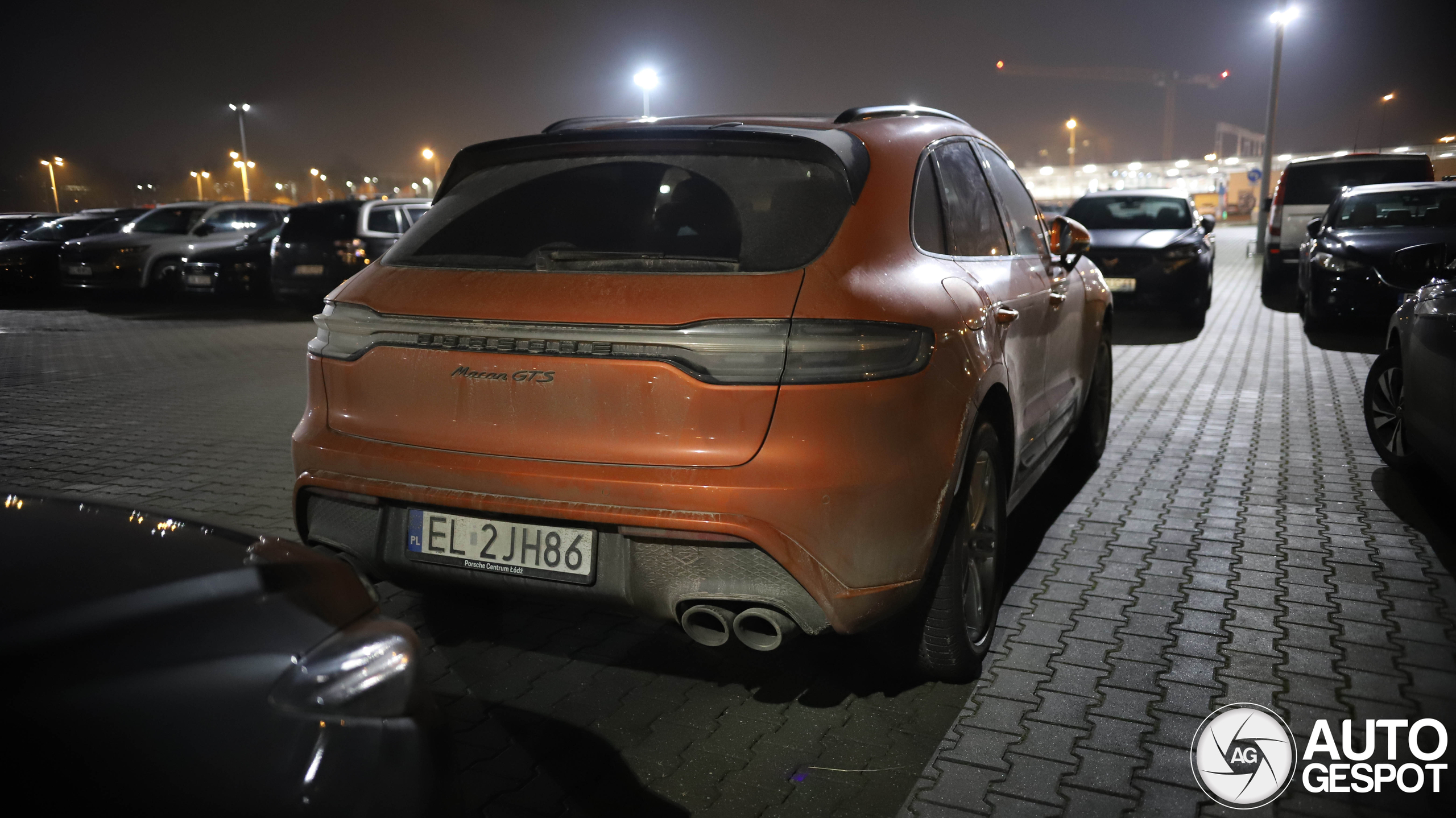 Porsche 95B Macan GTS MkIII