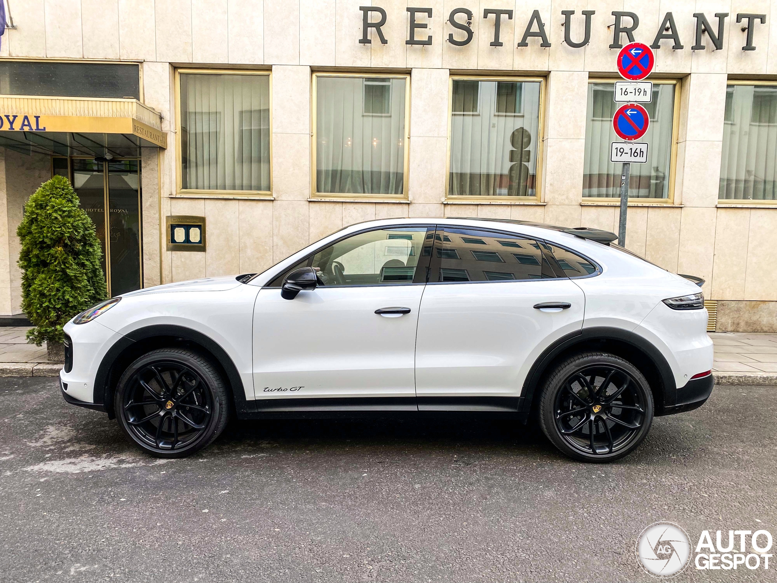 Porsche Cayenne Coupé Turbo GT