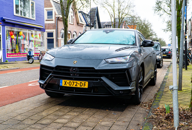 Lamborghini Urus S