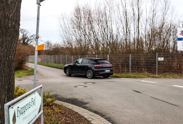 Porsche Cayenne Coupé GTS