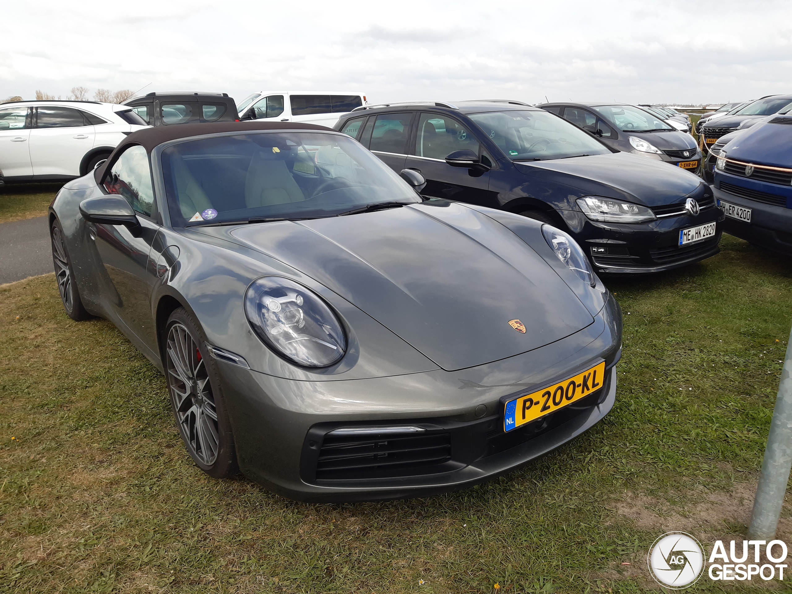 Porsche 992 Carrera 4S Cabriolet