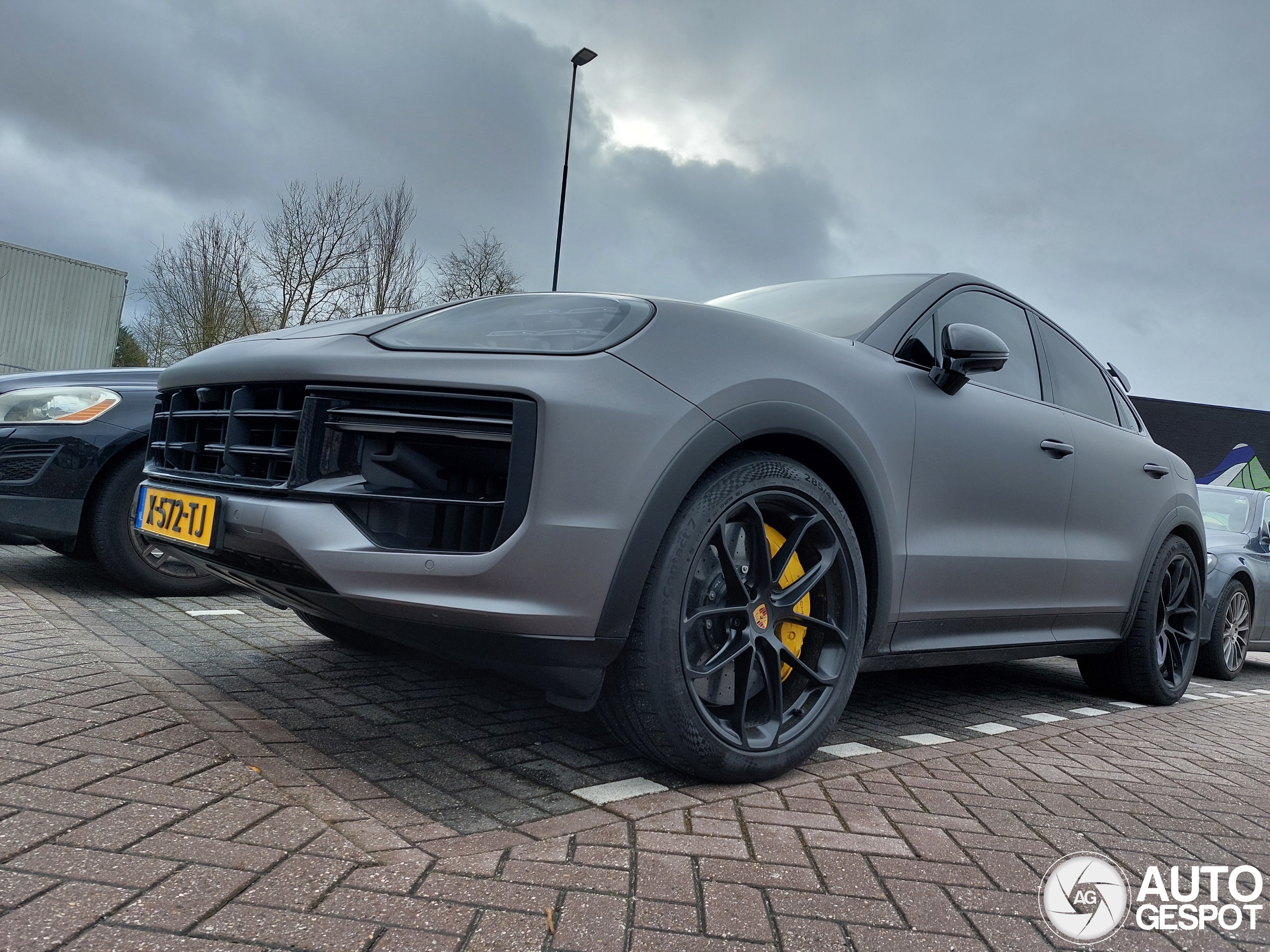 Porsche Cayenne Coupé Turbo E-Hybrid