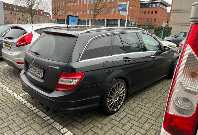 Mercedes-Benz C 63 AMG Estate