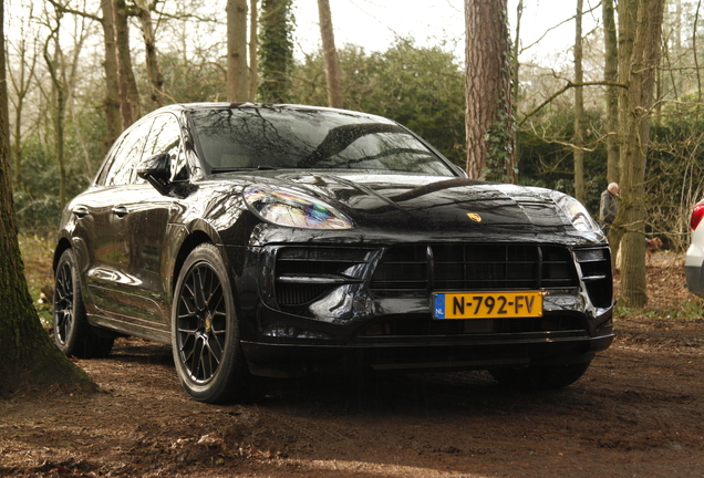 Porsche 95B Macan GTS MkII