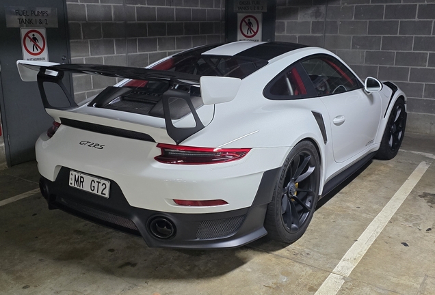 Porsche 991 GT2 RS Weissach Package