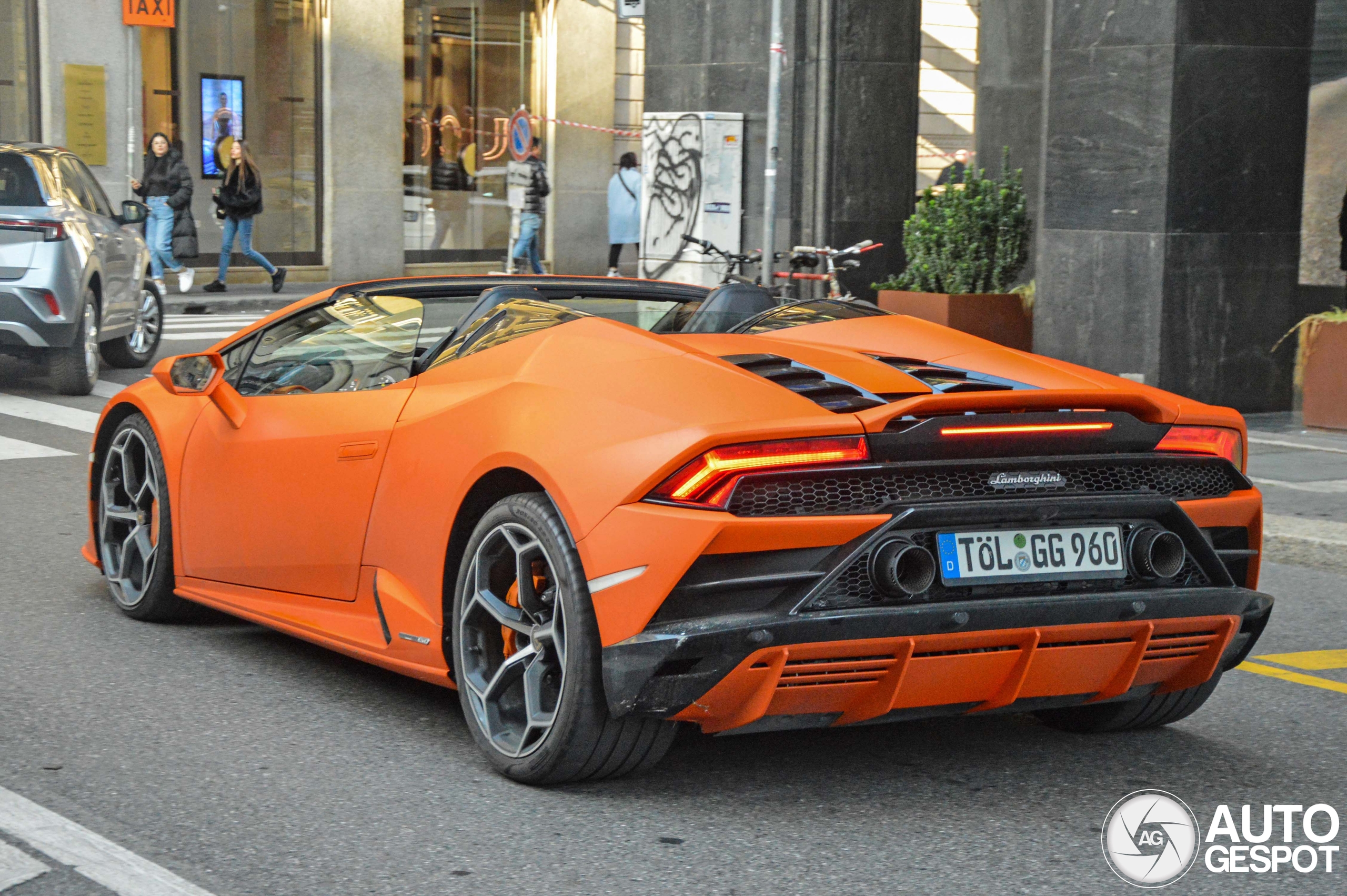 Lamborghini Huracán LP640-4 EVO Spyder