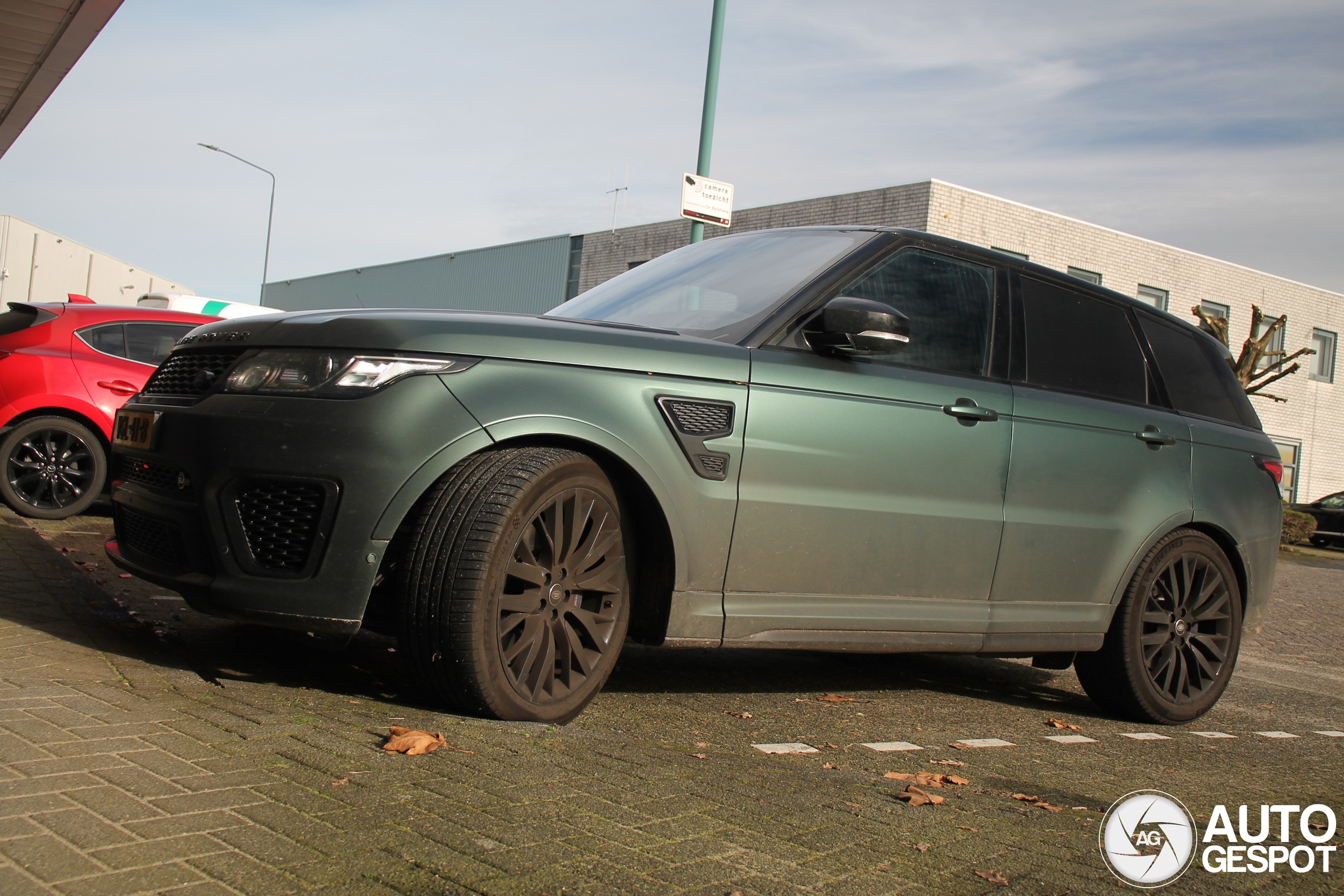 Land Rover Range Rover Sport SVR