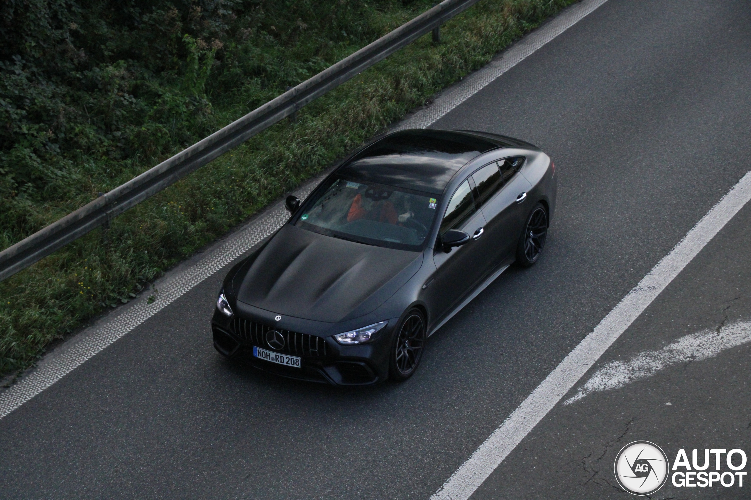 Mercedes-AMG GT 63 S X290