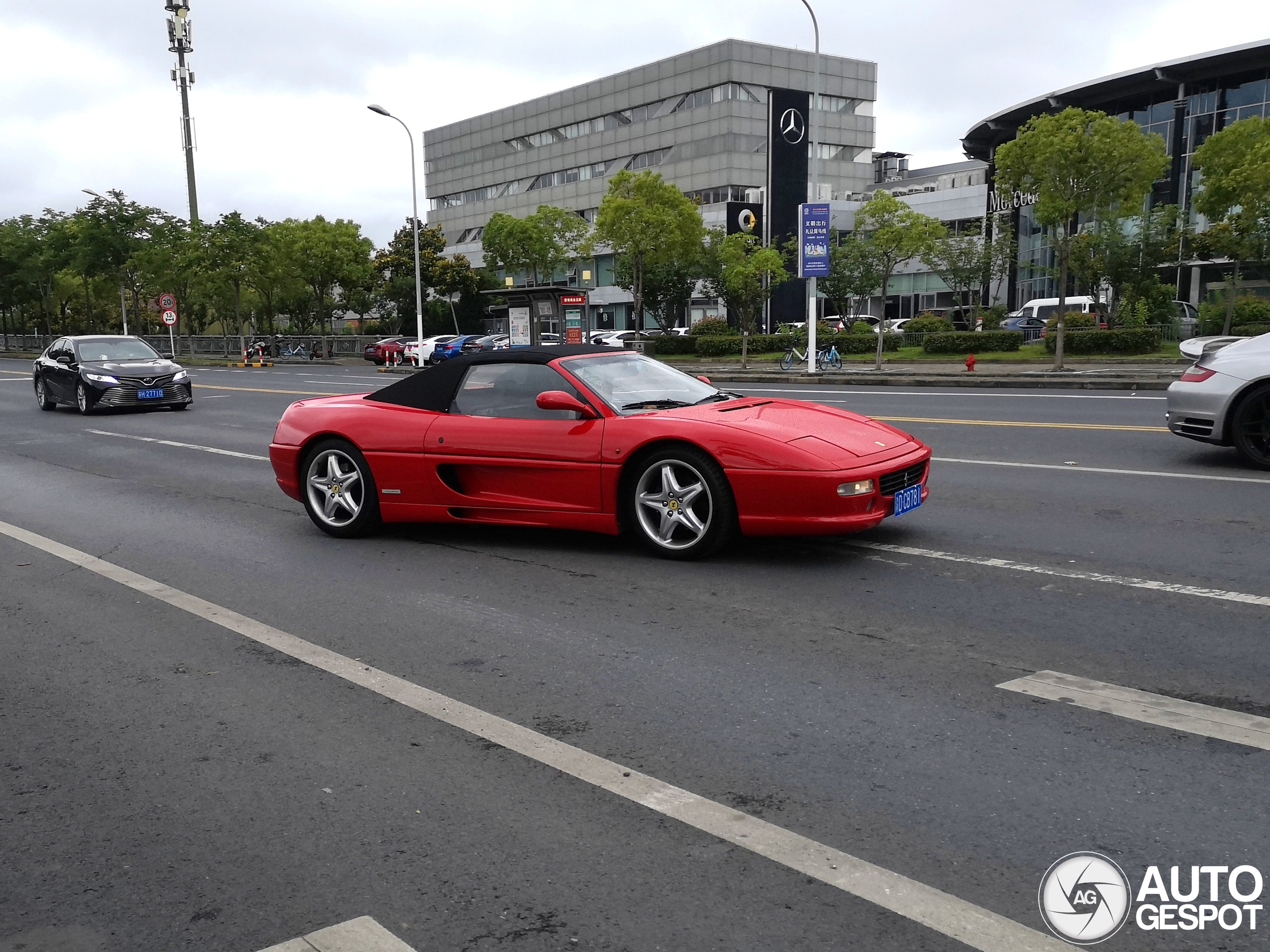 Ferrari F355 Spider