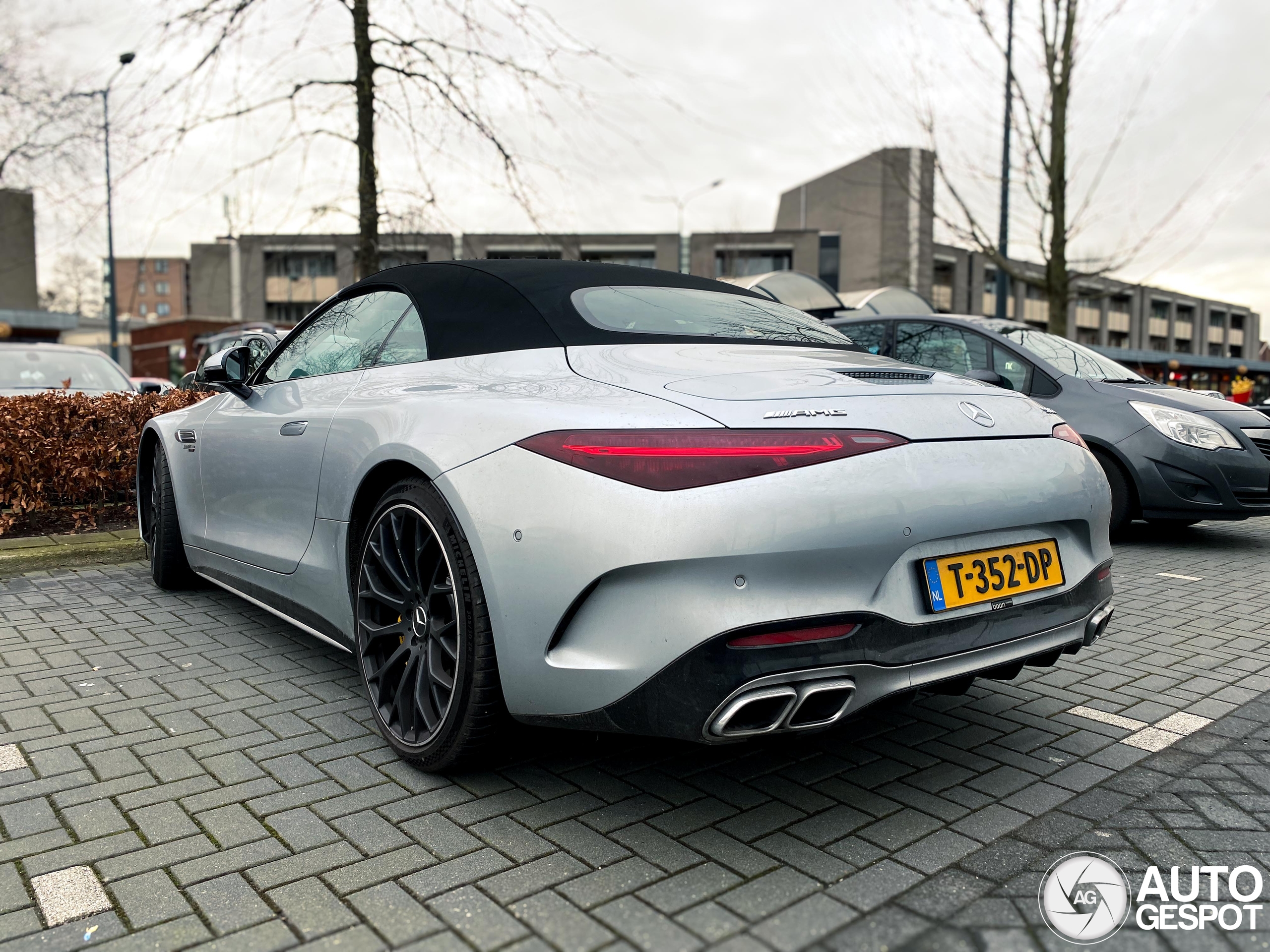 Mercedes-AMG SL 63 R232