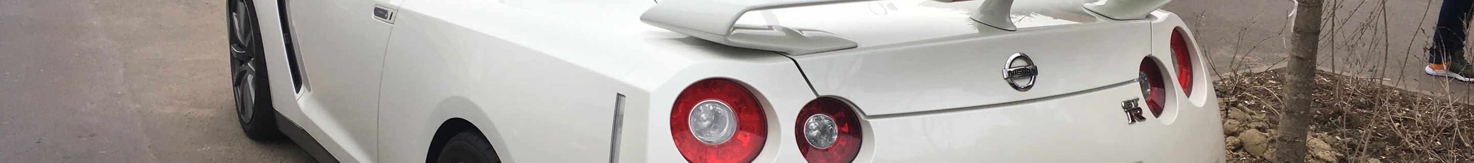 Nissan GT-R 2011