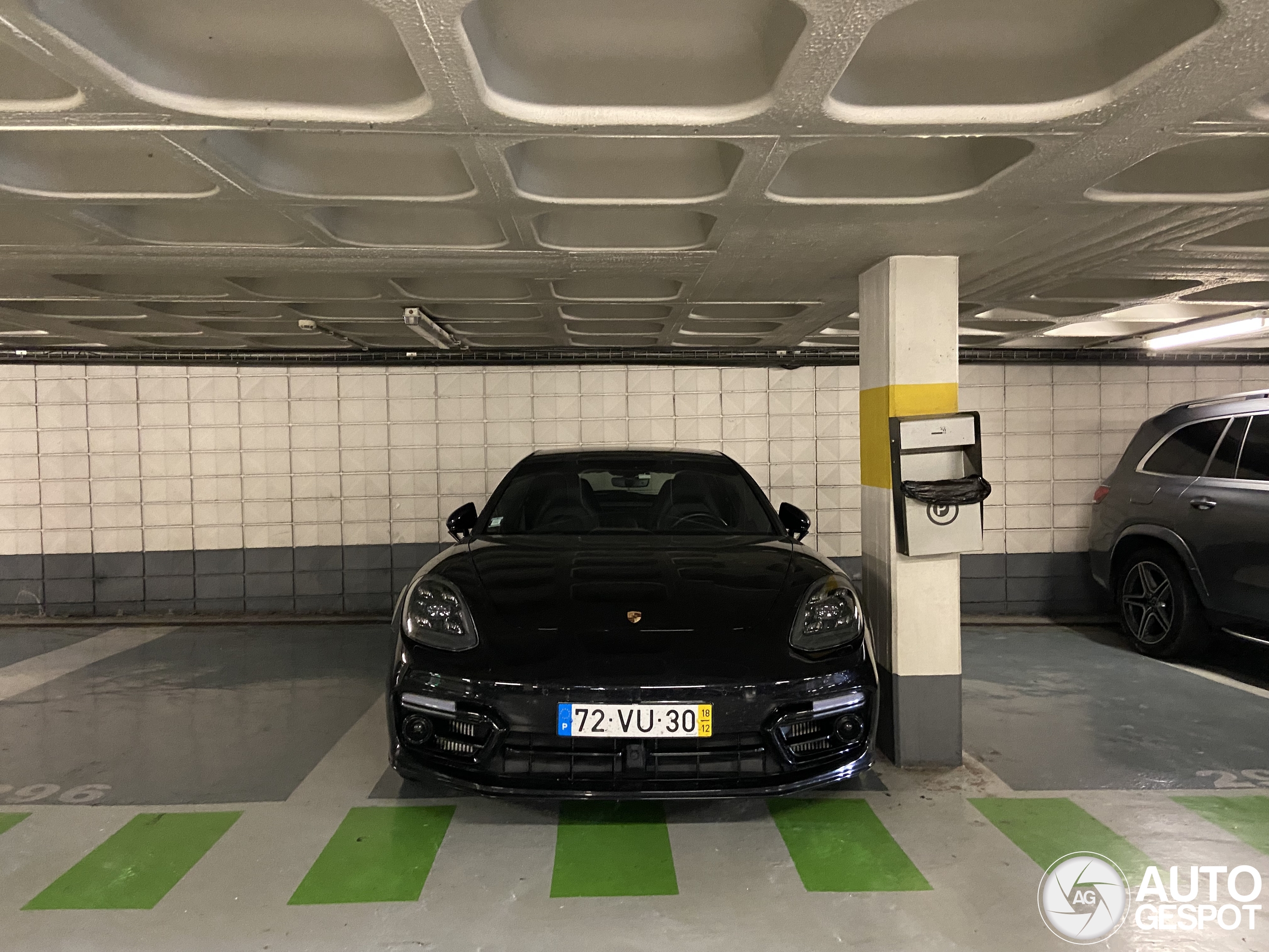 Porsche 971 Panamera Turbo Sport Turismo