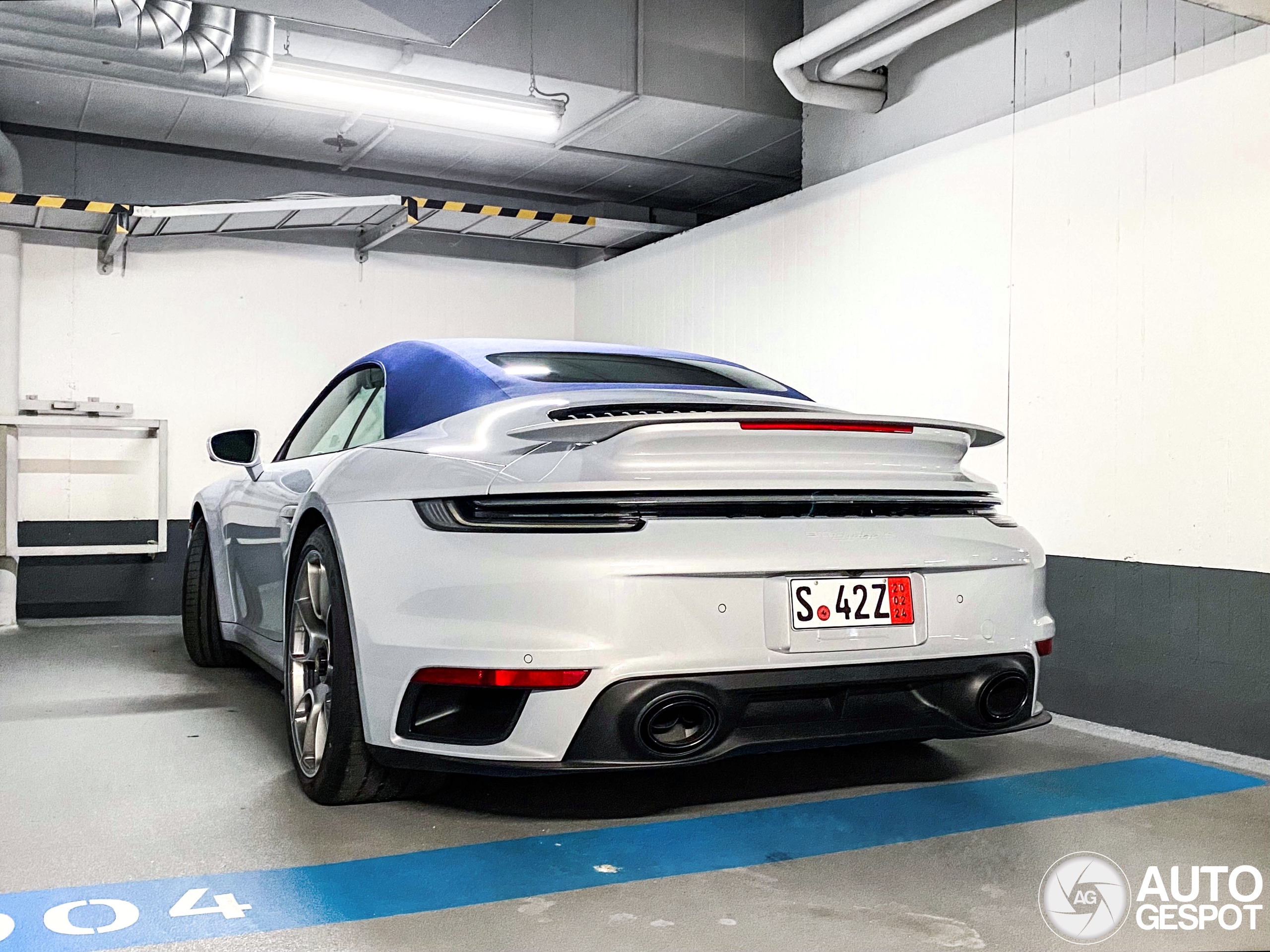 Porsche 992 Turbo S Cabriolet