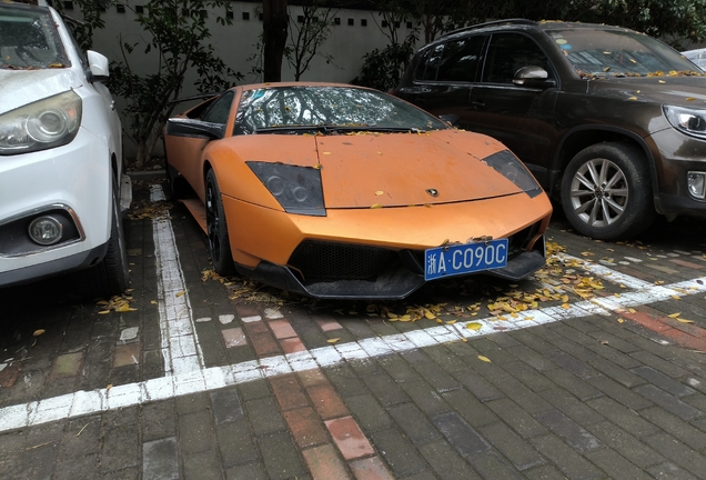 Lamborghini Murciélago LP640