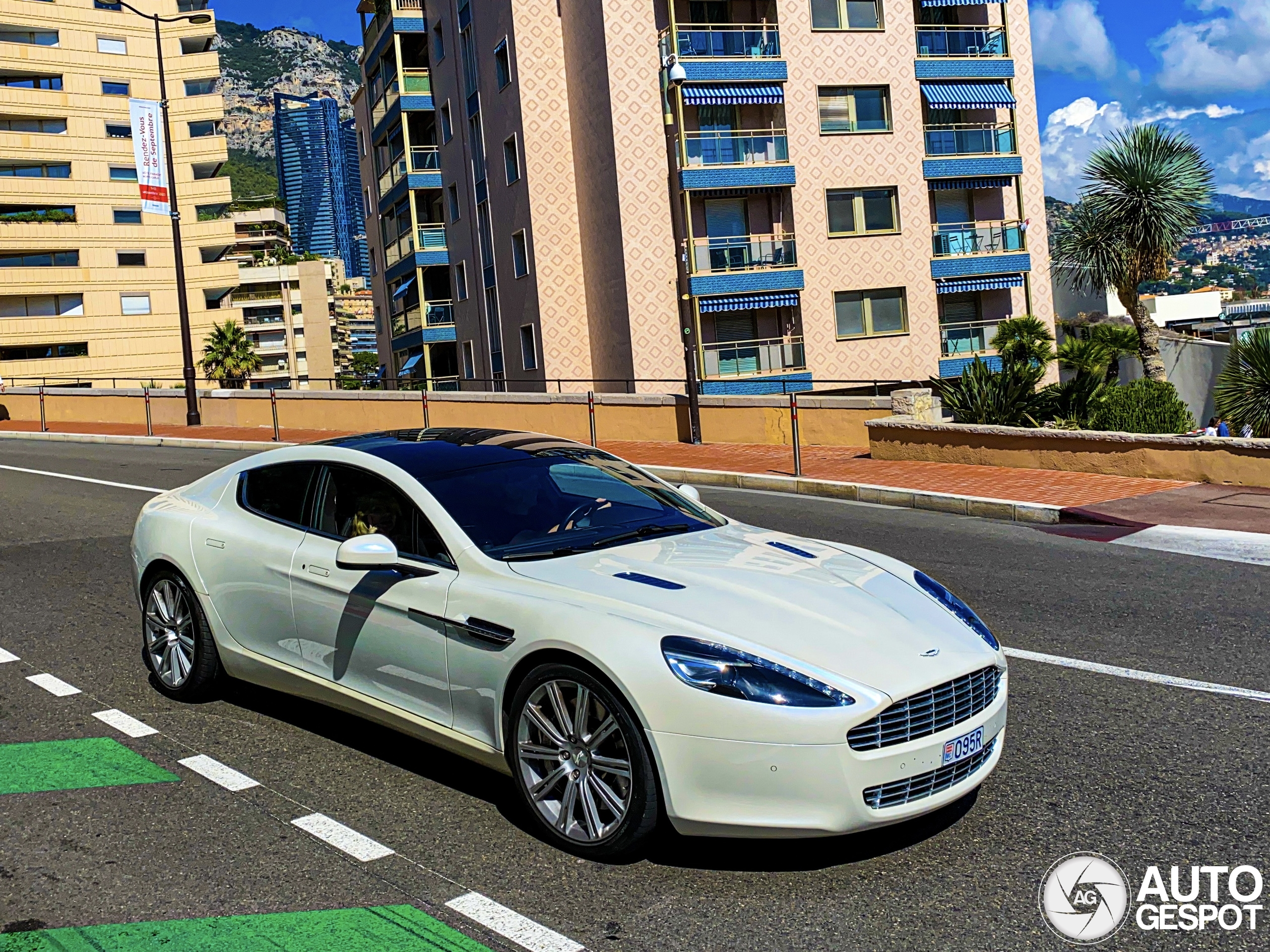 Aston Martin Rapide