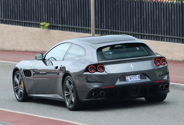 Ferrari GTC4Lusso