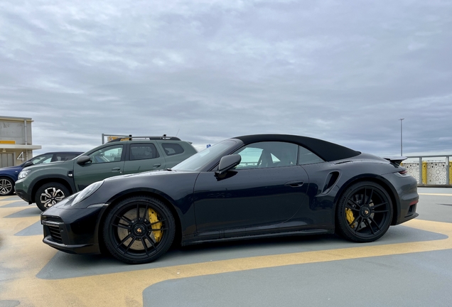 Porsche 992 Turbo S Cabriolet