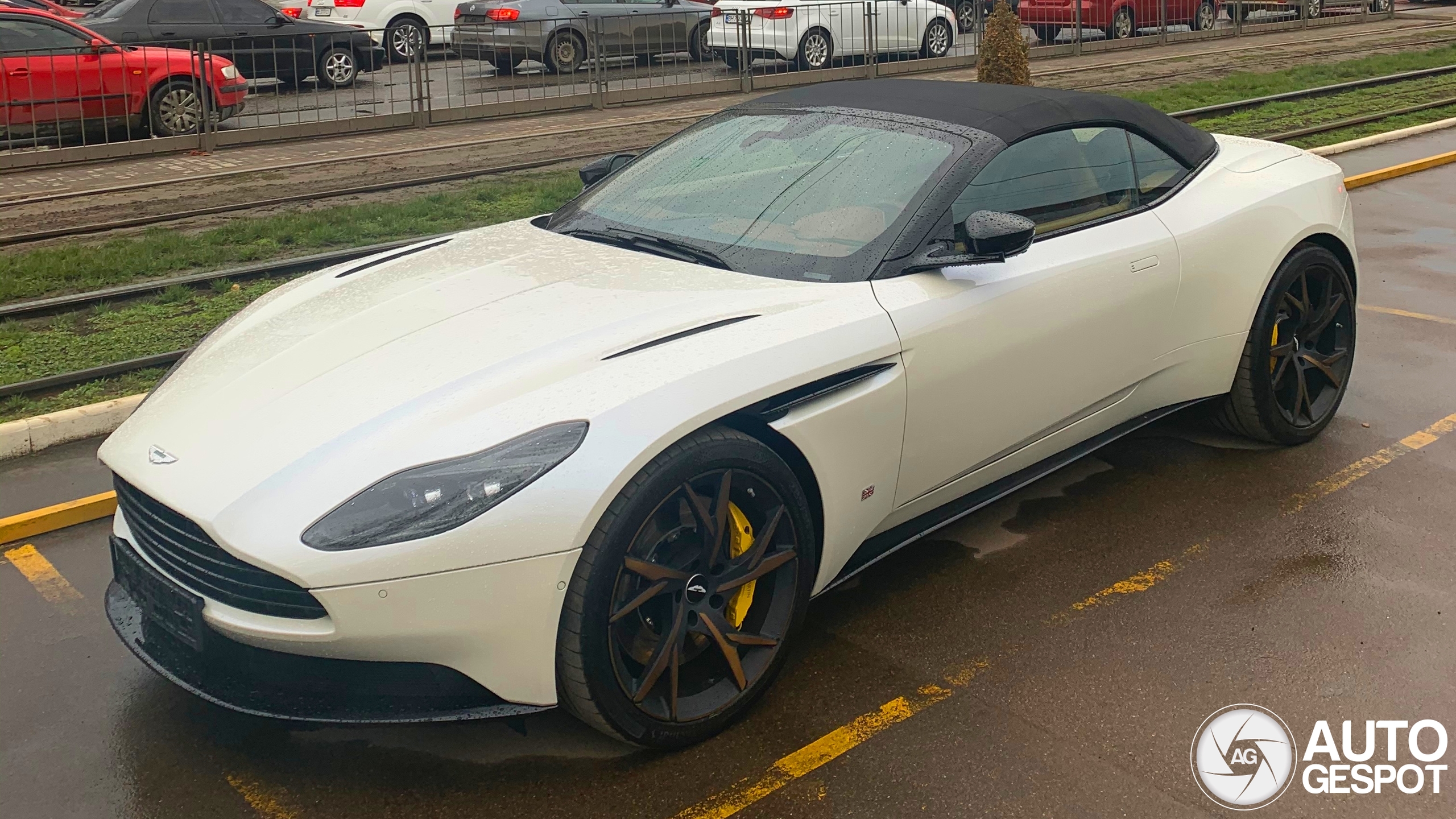 Aston Martin DB11 V8 Volante